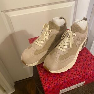 Tory Burch rare knit sneaker size 12.
